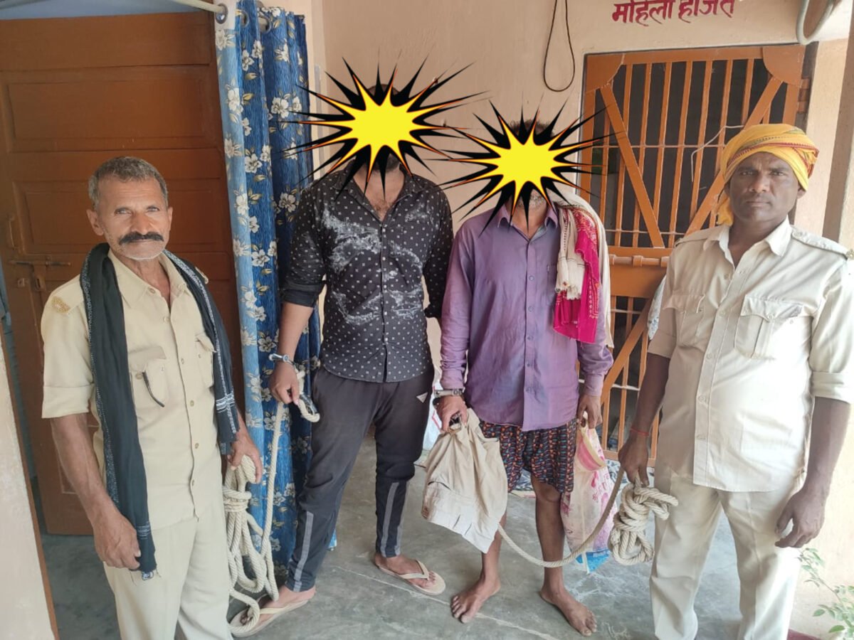 रोहतास: शादी में कट्टा लहराते हुए फायरिंग करने वाले मनचलों को पुलिस ने किया गिरफ्तार