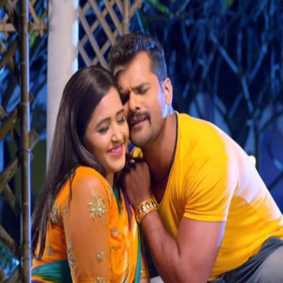 भोजपुर: बिहार में भोजपुरी के अश्लील गानों पर बैन लगाने की मांग जोर पकड़ते जा रहा है