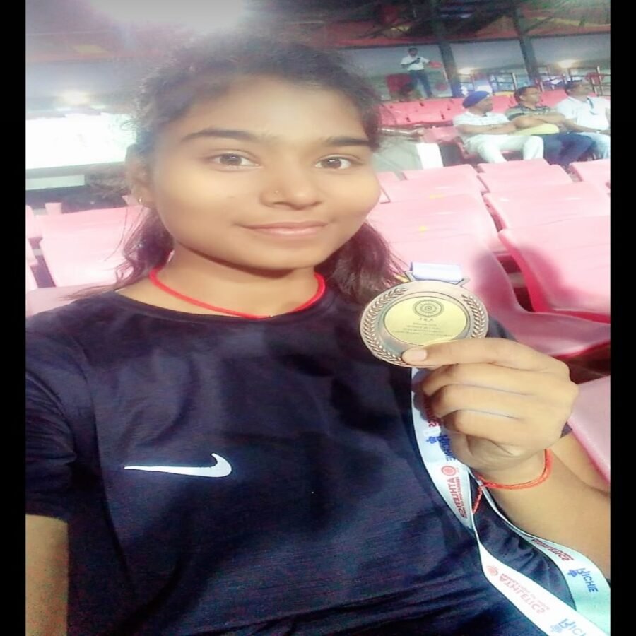 तिलौथू की निशि ने जमशेदपुर में आयोजित फोर्थ इंडियन नेशनल जैवलिन थ्रो प्रतियोगिता में प्राप्त की तीसरा स्थान