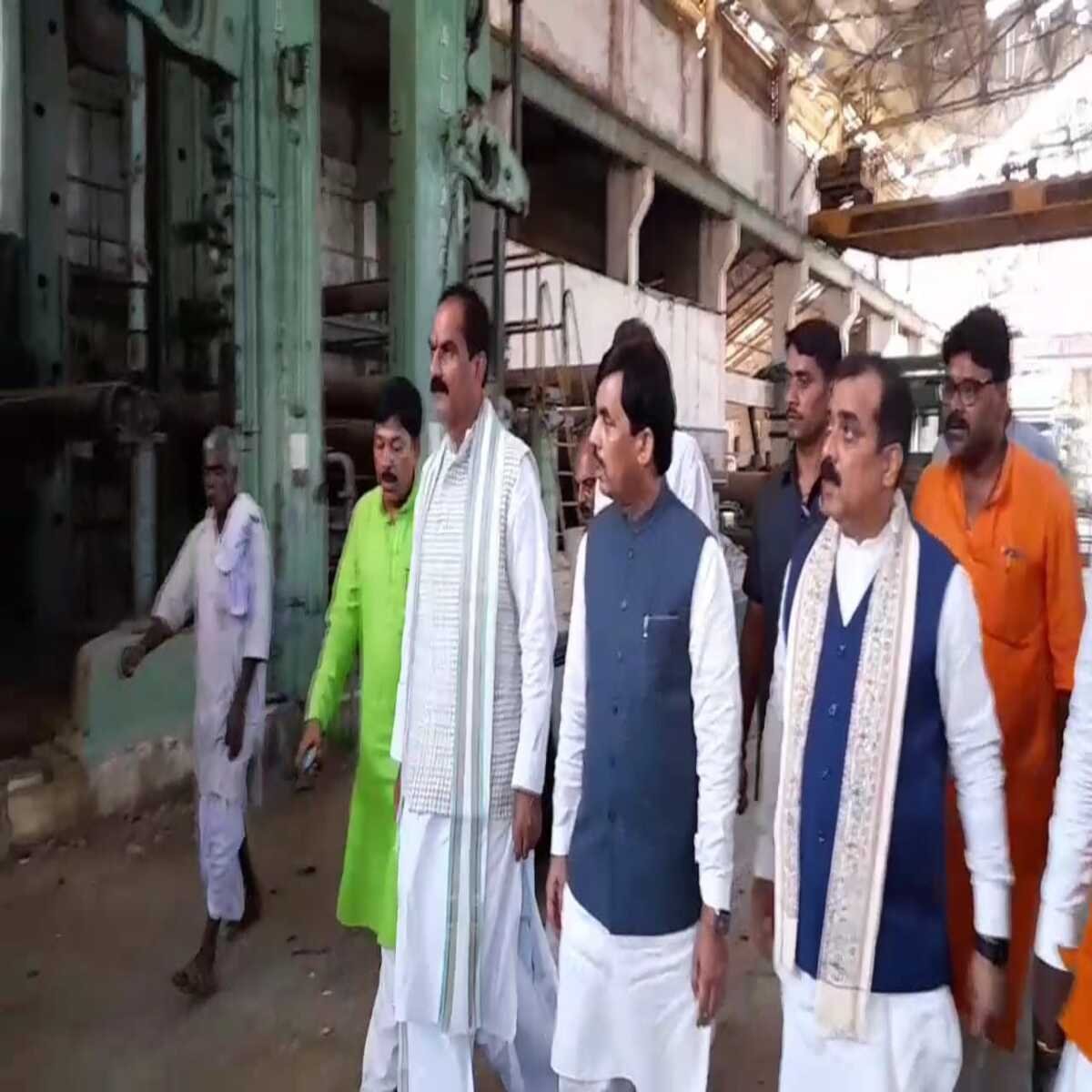 दरभंगा: उद्योग मंत्री शहनवाज हुसैन के निरीक्षण से बंद पड़े अशोक मिल खुलने की आस जगी 