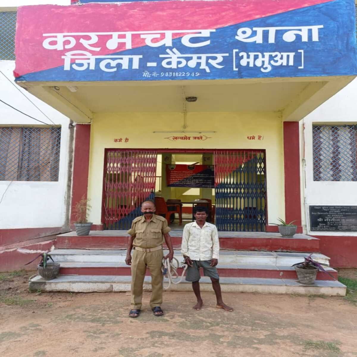 कैमूर: 4 लीटर देशी महुआ शराब के साथ एक धंधेबाज को सिंघम ने किया गिरफ्तार भेजा गया जेल