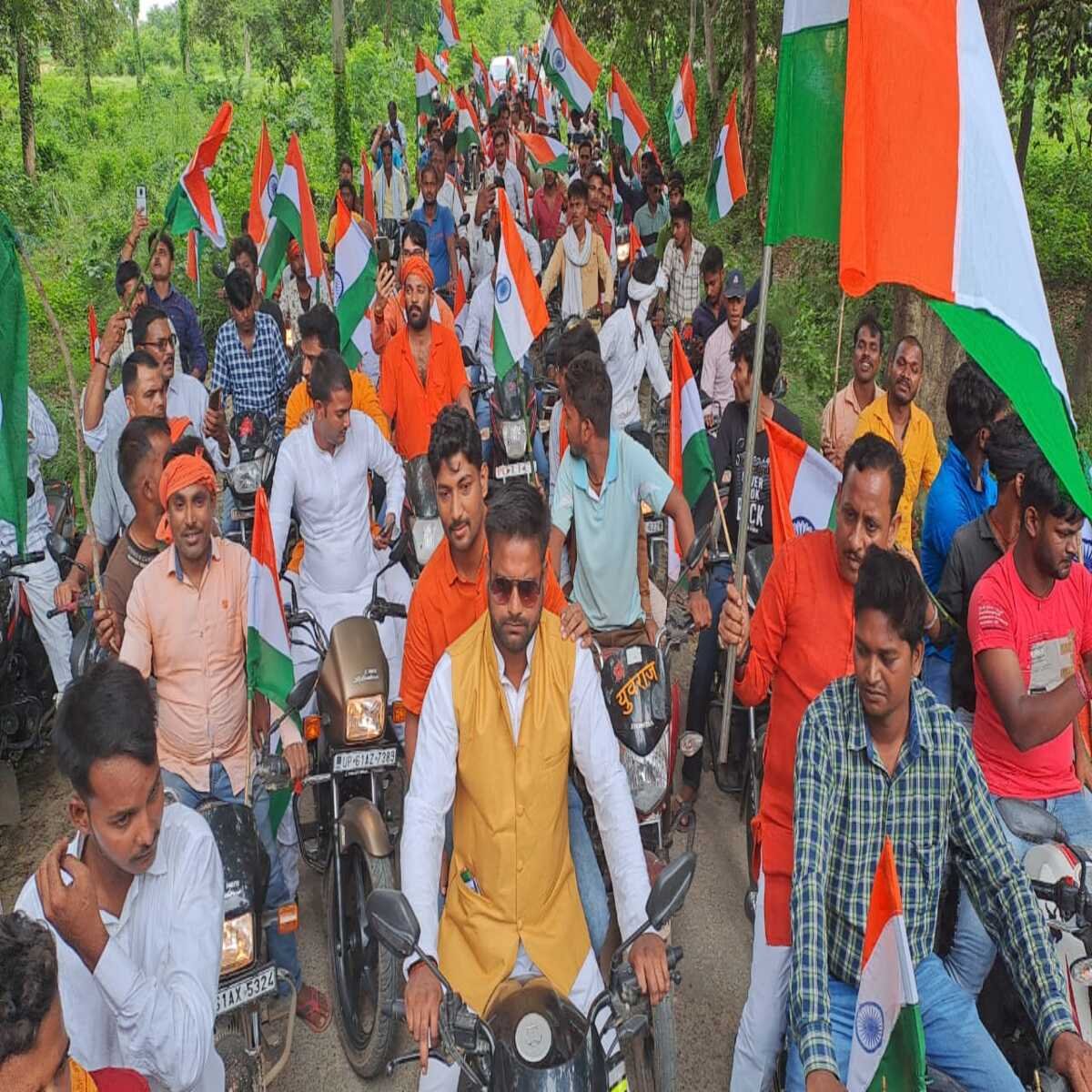 गाजीपुर :आजादी के अमृत महोत्सव के अंतर्गत धूमधाम से मनाया जा रहा वीर सपूतों का आजादी महा उत्सव