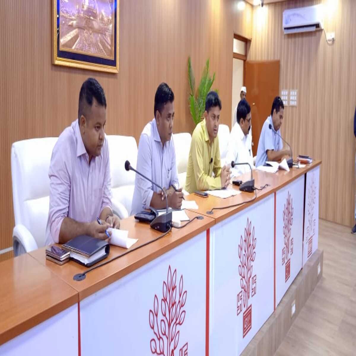 सासाराम : नगर निकाय चुनाव को लेकर जिलाधिकारी ने किया बैठक, दिए कई दिशा निर्देश