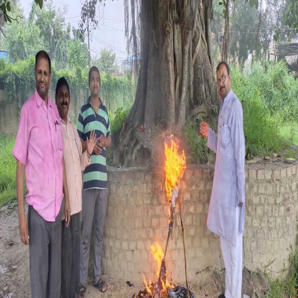 गाजीपुर : भगवान श्री चित्रगुप्त जी का मजाक उड़ानें वाली फिल्म थैंक गॉड को रिलीज नहीं होने देगी