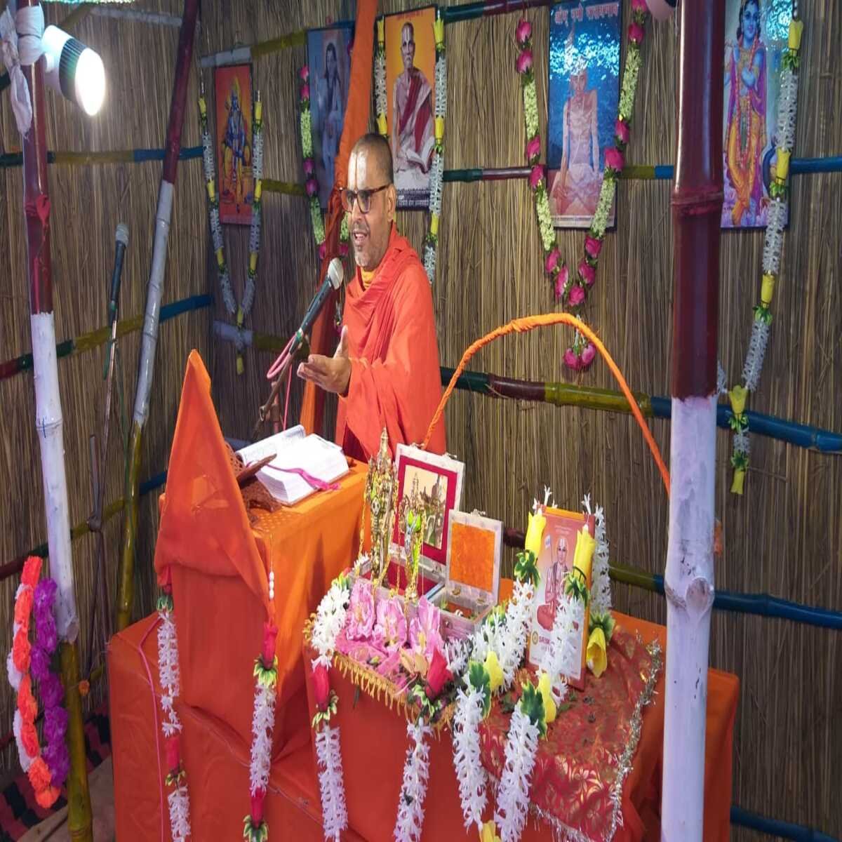 संसार से मोहभंग किए बिना परमात्मा की प्राप्ति नहीं हो सकती – जीयर स्वामी