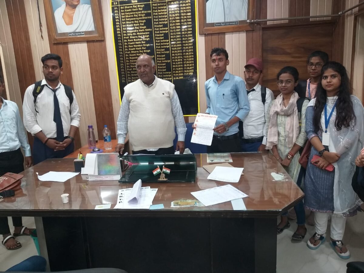 विभिन्न समस्याओं को लेकर अभाविप के सदस्यों ने शेरशाह कॉलेज के प्रधानाचार्य से किया मुलाकात