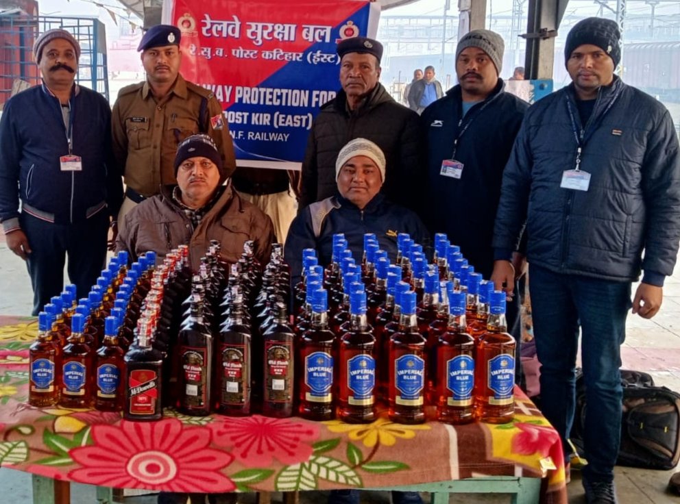 संयुक्त अभियान में सीपीडीएस टीम ने लाखो का विदेशी शराब को किया जब्त। 
