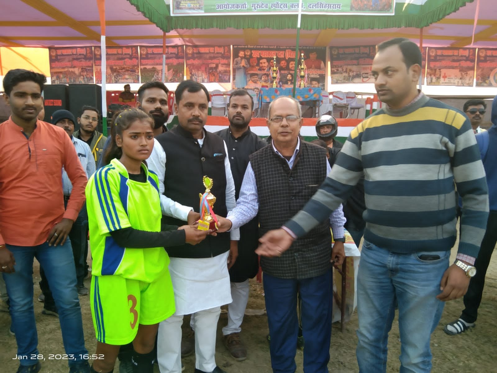 महिला फुटबॉल मैच में बेगूसराय पहुंची फाइनल में, होगा मुंगेर से मुकाबला 