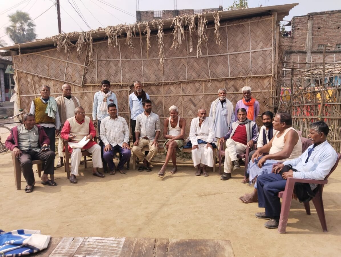 सरकारी जमीन को दबंग सामंती लोगों को हथियाने की छूट दे रखा है अंचलाधिकारी-माले