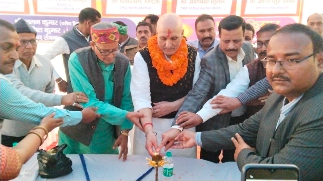 शिक्षा मंत्री ने विद्यालय के नए भवन का किया उद्घाटन 
