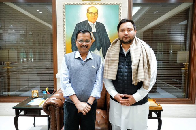 तेजस्वी यादव ने दिल्ली के मुख्यमंत्री अरविंद केजरीवाल से किया मुलाकात