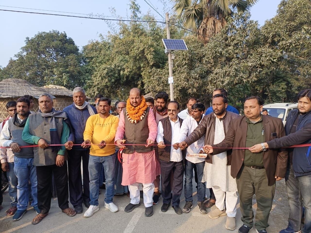 विधायक ने किया 1.57 करोड़ की लागत से निर्मित विभिन्न सड़को का उद्घाटन 