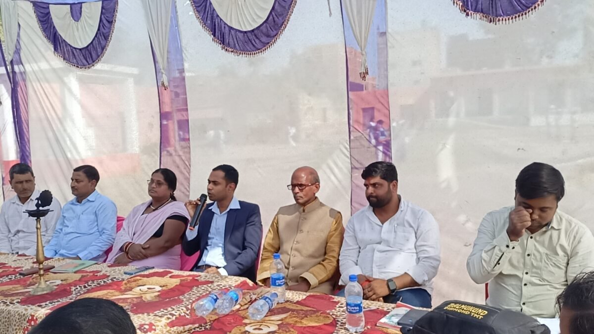 नोखा में वार्ड 19 में वार्ड सभा के बैठक में कई योजनाओं का चयन किया गया