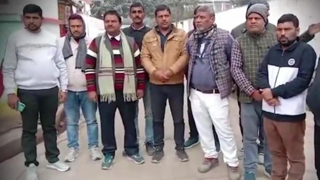 आरा में राइस मिल संचालकों ने शुरू किया है अनिश्चितकालीन आंदोलन