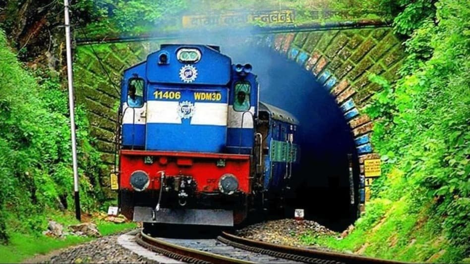 Holi Special Trains: होली पर बिहारवासियों को मिलेगी बड़ी सौगात, Indian Railway चलाएगी 9 जोड़ी स्पेशल ट्रेन