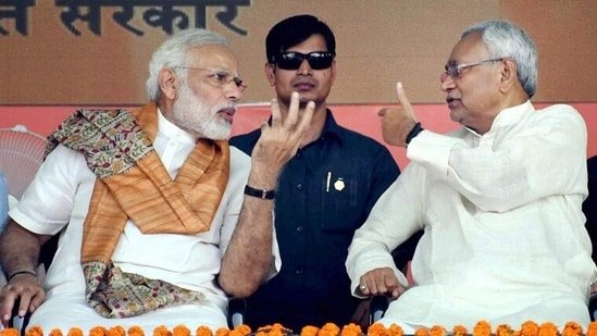 Reservation: क्या खत्म होगा आरक्षण? मोदी सरकार पर लगा बड़ा आरोप!
