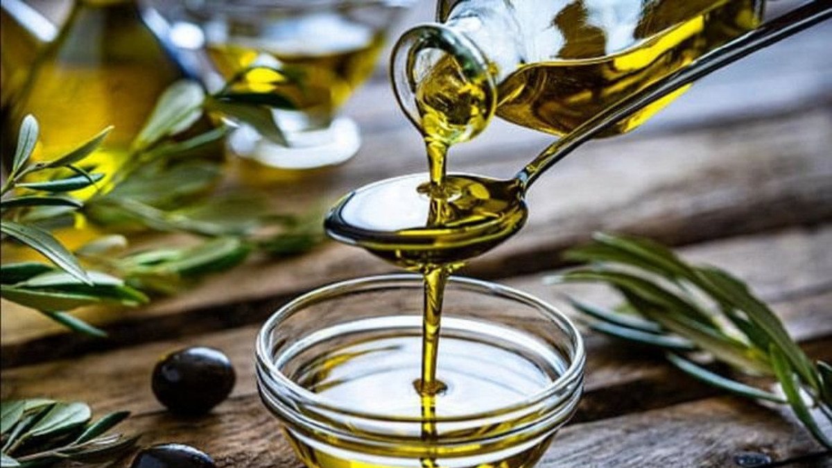 Food Edible Oil: सरसों के तेल से लेकर रिफाइंड हुआ सस्ता, देखिए नए रेट