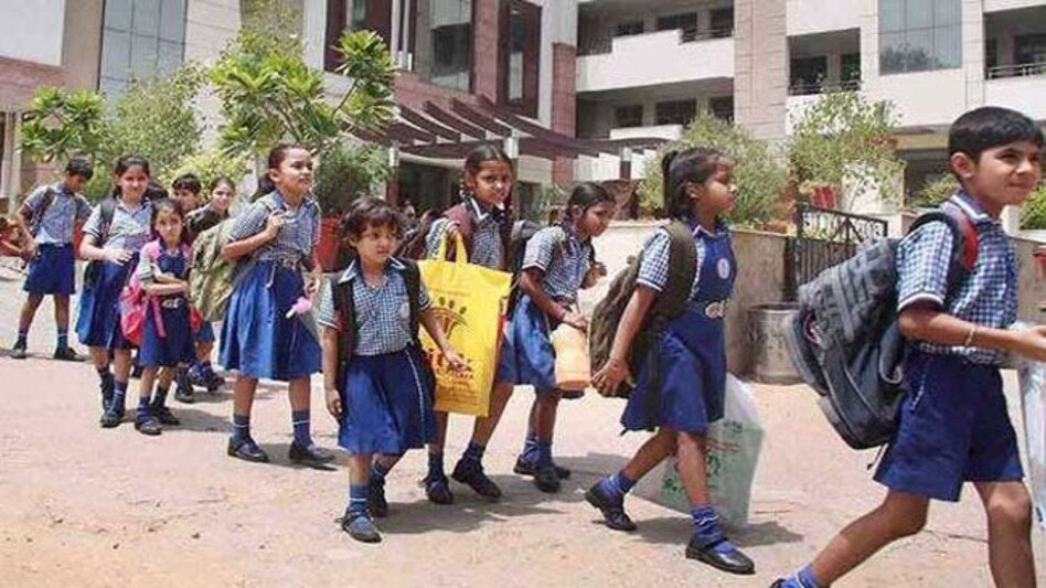 Government Schemes: सरकार बच्चों को हर माह देगी 12 हजार रूपये, जानिए किन्हें मिलेगा लाभ