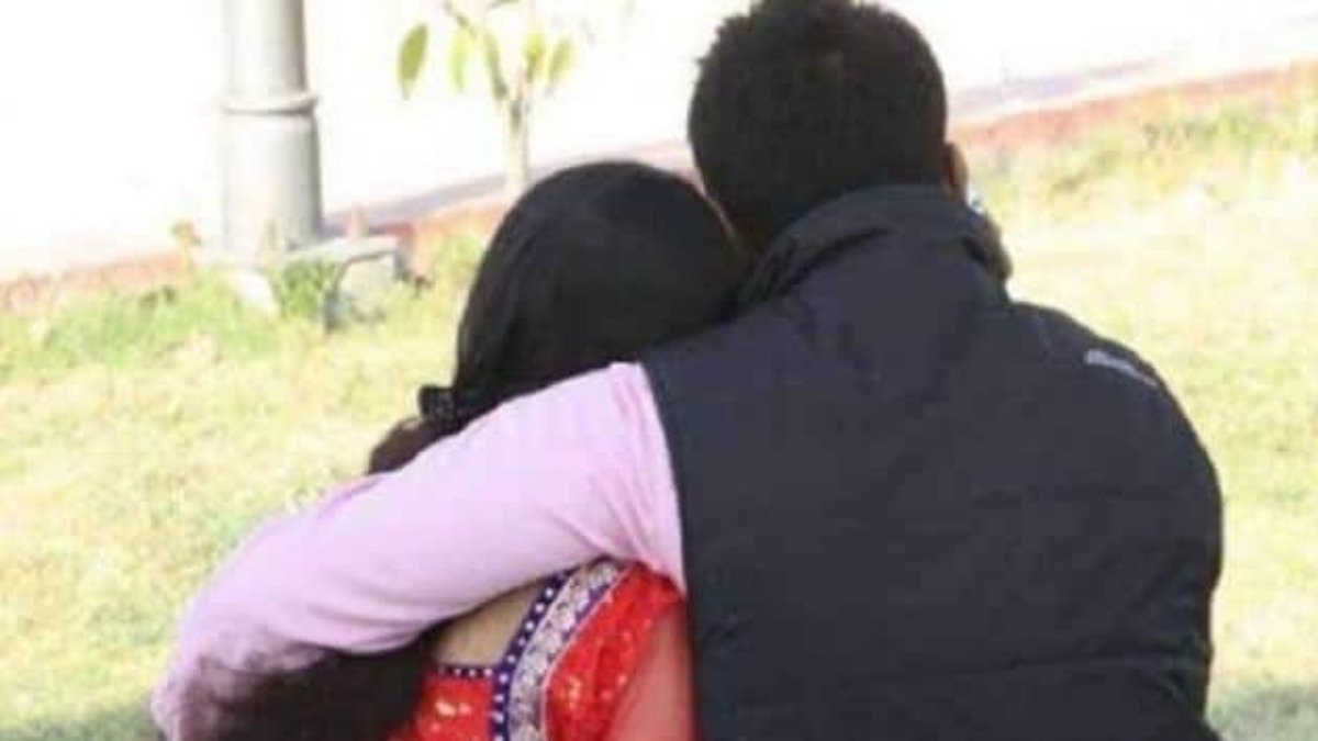 प्रेमी संग फरार तीन बच्चों की मां को पुलिस ने ढूंढ निकाला, कुछ दिन बाद फिर भाग गई महिला