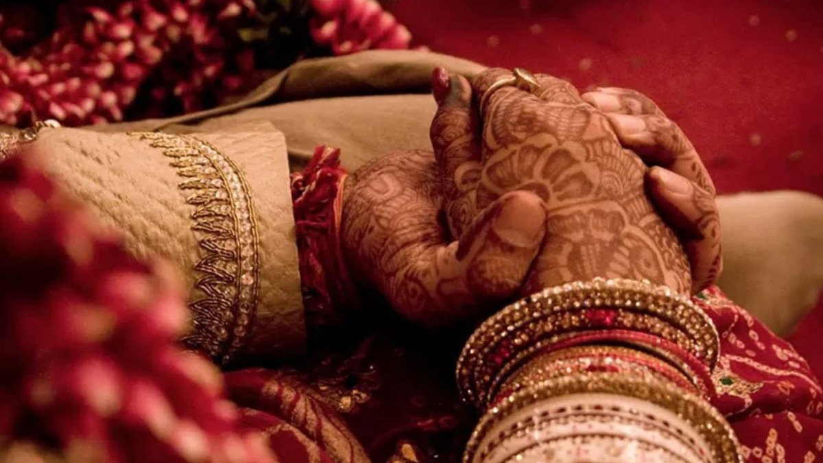 बिहार: दूल्हा टॉयलेट का बोलकर शादी के मंडप से भागा, मनाया तो कुएं में लगा दी छलांग