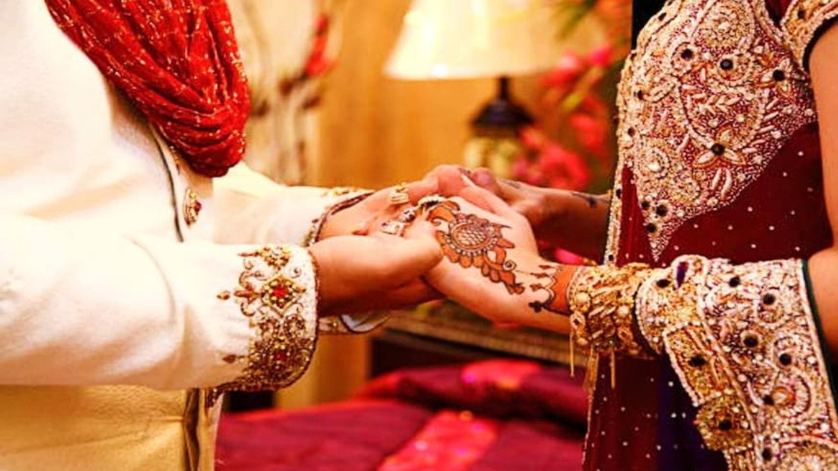 शादी के बाद दुल्हन के कांड ने पति का किया बुरा हाल, सुहागरात का इंतजार कर रहे दूल्हे को जिंदगी भर अब नहीं आएगी नींद