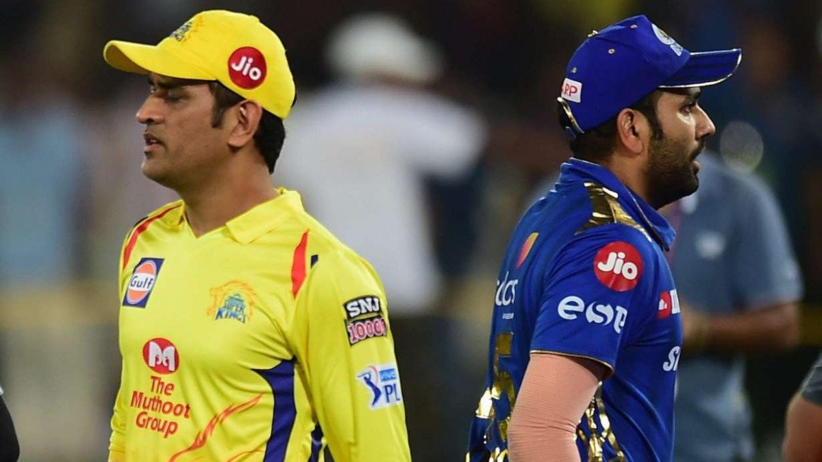 Cricket: सुनील गवास्कर के बयान से मचा बवाल, बोले- ‘धोनी दूसरों की सफलता का क्रेडिट लेते हैं रोहित शर्मा नही’..