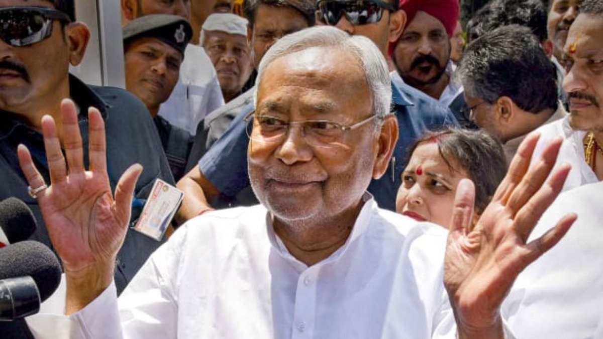 जानिए कैसे बिहार में महाबैठक के बाद नीतीश कुमार का सियासी कद बढ़ा, शिमला के रास्ते तय करेंगे प्रधानमंत्री पद का सफर?