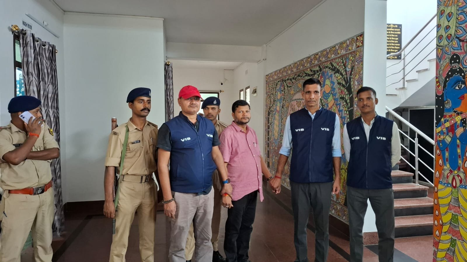 सुपौल DTO कार्यालय में निगरानी की छापेमारी, 15 हजार रुपये रिश्वत लेते डेटा ऑपरेटर गिरफ्तार