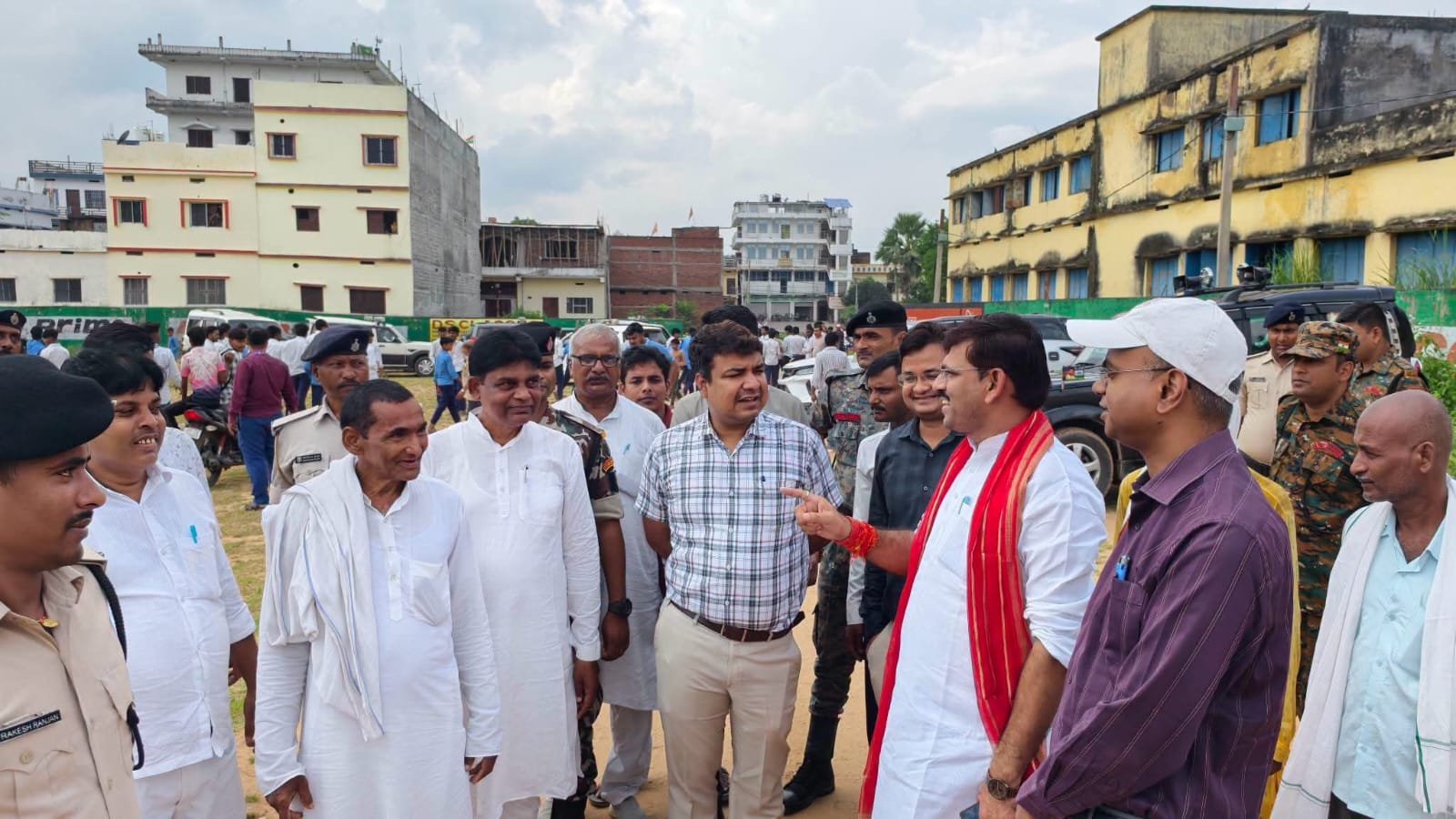 प्रेमनगर खेल मैदान का दिसंबर तक होगा सौंदर्यीकरण, डीएम ने दिए समय-सीमा में काम पूरा करने के निर्देश