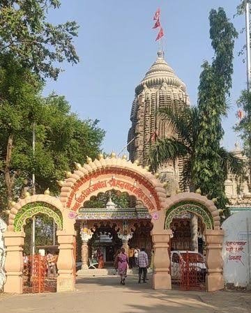 रतनपुर का अनोखा गिरजाबंध हनुमान मंदिर, जहां नारी रूप में होती है बजरंगबली की पूजा