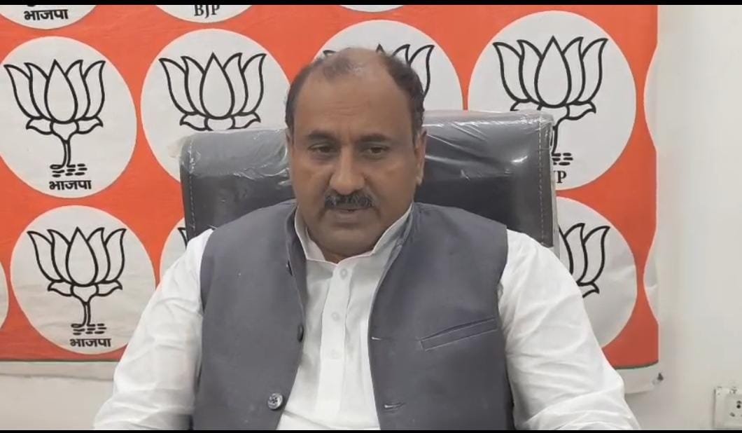 औरंगाबाद मेडिकल कॉलेज के PPP मॉडल पर प्रवीण सिंह ने उठाए सवाल, पूछा- सरकारी कॉलेज तो PPP क्यों?
